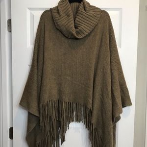 Cape poncho